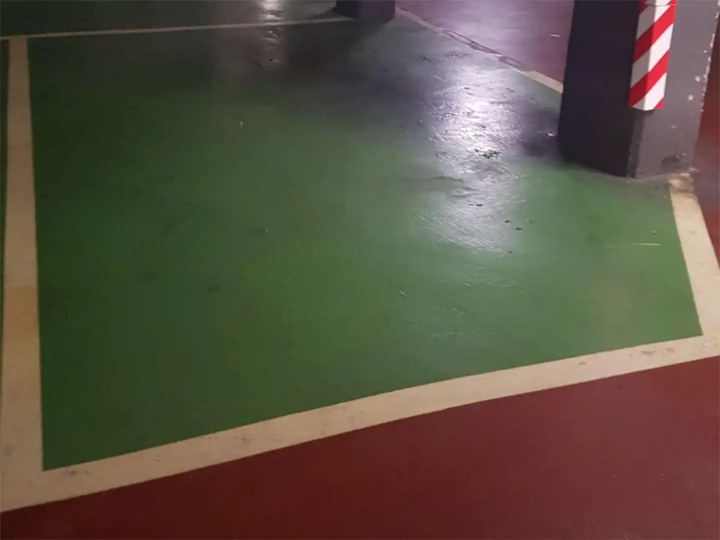 Garaje de alquiler en Carrer de Llull, 219, El Poblenou Parking de Garaje de alquiler en Barcelona
