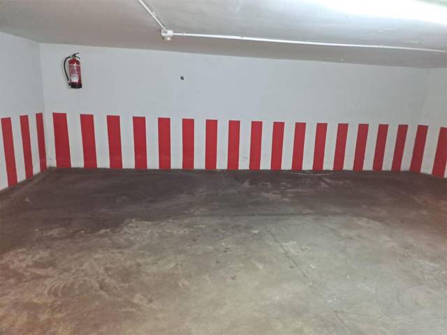 Garaje en Venta en Calle del Camino Llano, 56 en Casco Antiguo