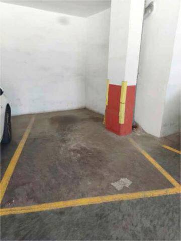 Garaje en Alquiler en Girón - Las Delicias