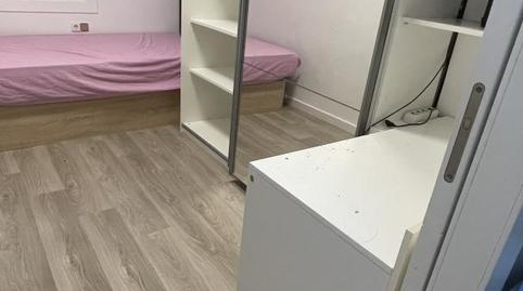 Foto 3 de Pis per a compartir a Carrer de Diògenes, 19, La Florida, Barcelona