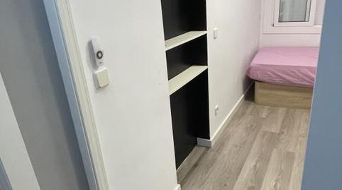 Foto 4 de Pis per a compartir a Carrer de Diògenes, 19, La Florida, Barcelona