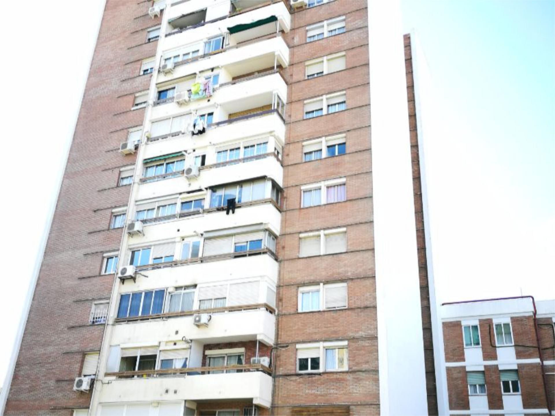 Exterior view of Flat to rent in  Madrid Capital  with Air Conditioner, Heating and Parquet flooring