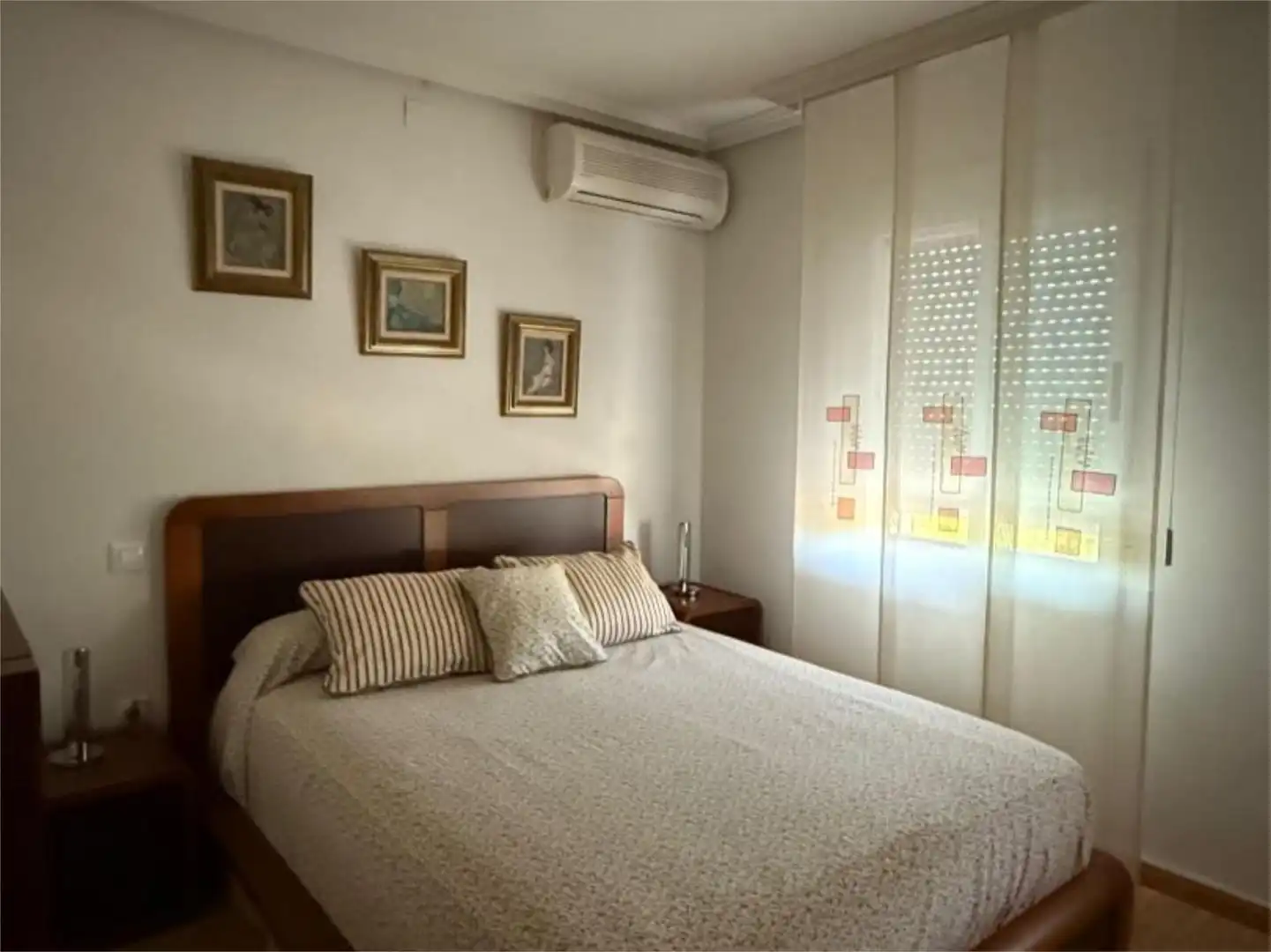 Einfamilien-Reihenhaus zum Verkauf in Calle Los Cipreses, 1, Piedrabuena Schlafzimmer von Einfamilien-Reihenhaus zum Verkauf in Piedrabuena mit Klimaanlage