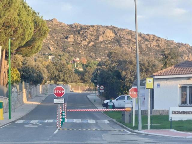 Casa-chalet en Venta en Calle Cerros de Navalcon, 2 en Villalba Pueblo