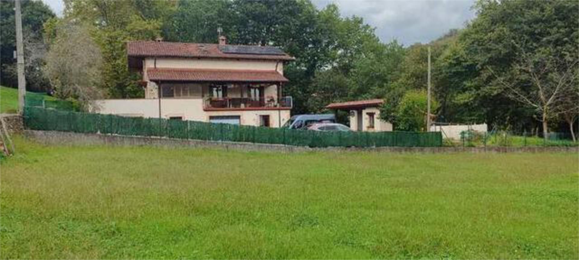 Casa adosada en venda a Bertizarana