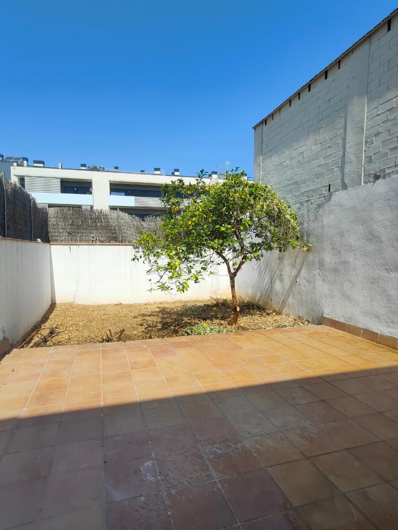 Single-family semi-detached to rent in Carrer Murillo, 12, Manresà