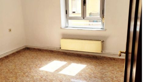 Flat for sale in Calle Ávila, 13, Garrido Sur, Salamanca Capital - image 3 Photo 3 of Flat for sale in Calle Ávila, 13, Garrido Sur, Salamanca Capital