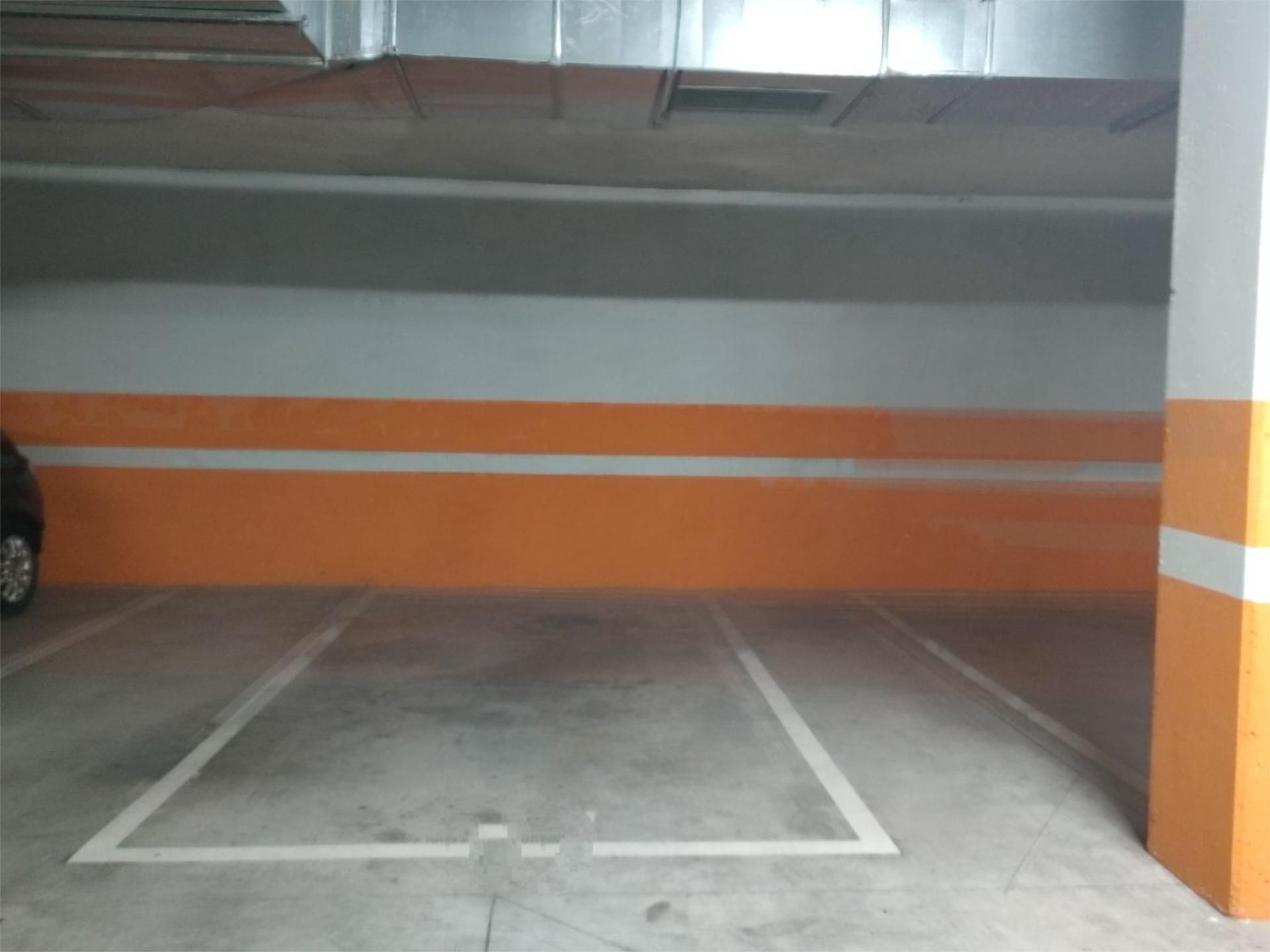 Aparcament de Garatge de lloguer en Pinto