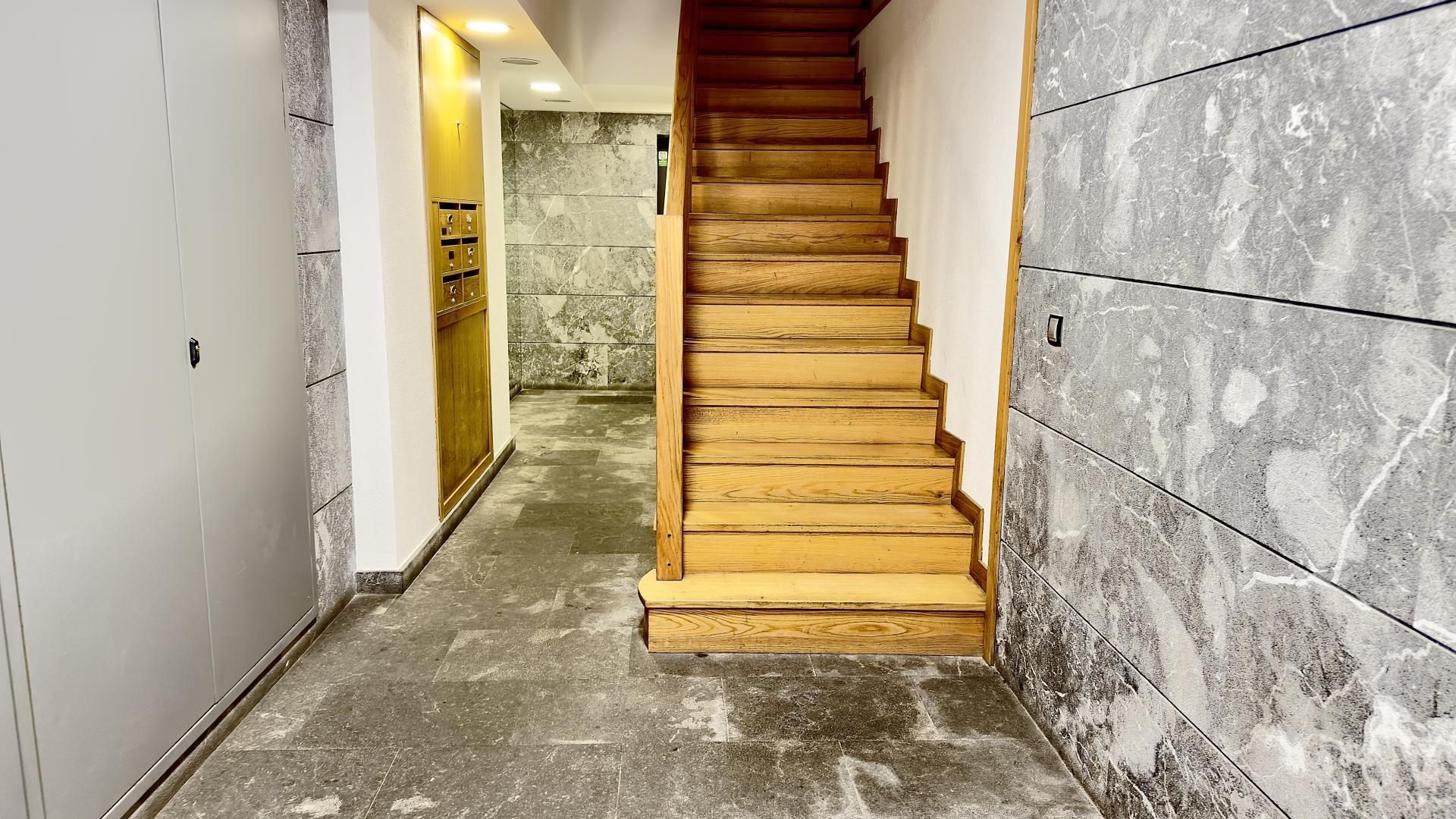 Flat for sale in  Pamplona / Iruña  with Heating, Parquet flooring and Furnished