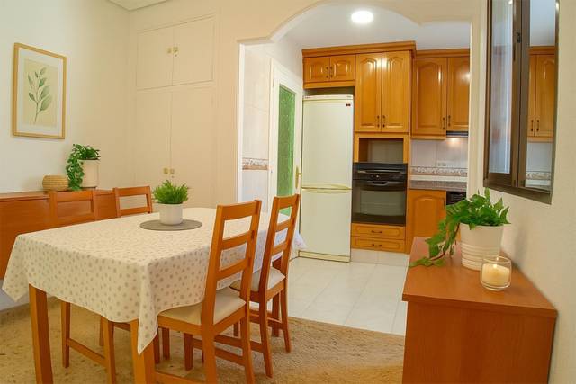 Piso en Alquiler en Carrer de Sorita, 2 en Estación - Universidad