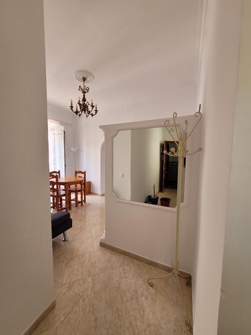 Flat to rent in  Sevilla Capital  with Air Conditioner, Heating and Furnished