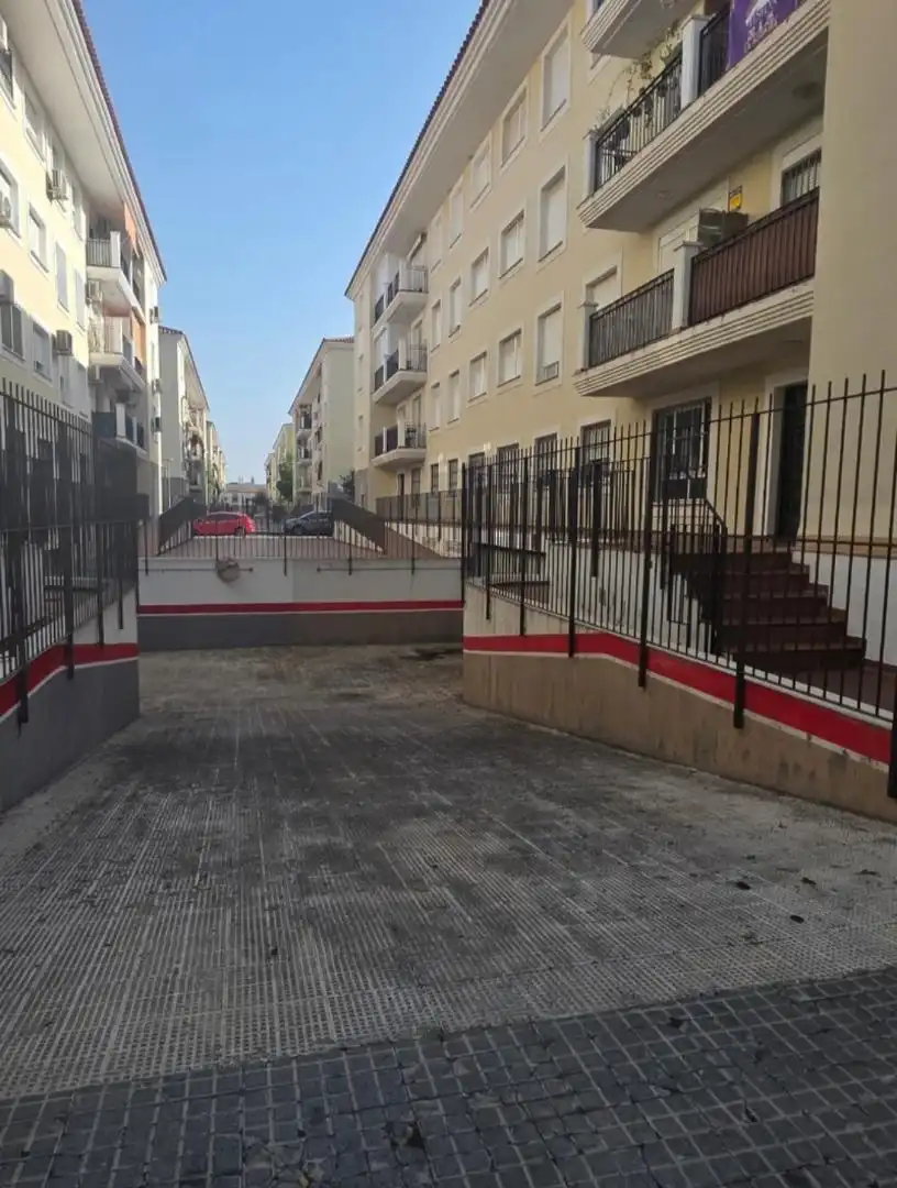 Aparcament de Garatge de lloguer en La Algaba