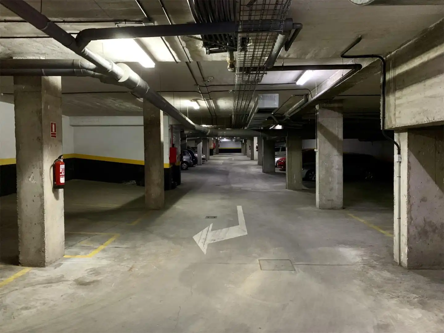 Parking of Garage for rent in Madrid