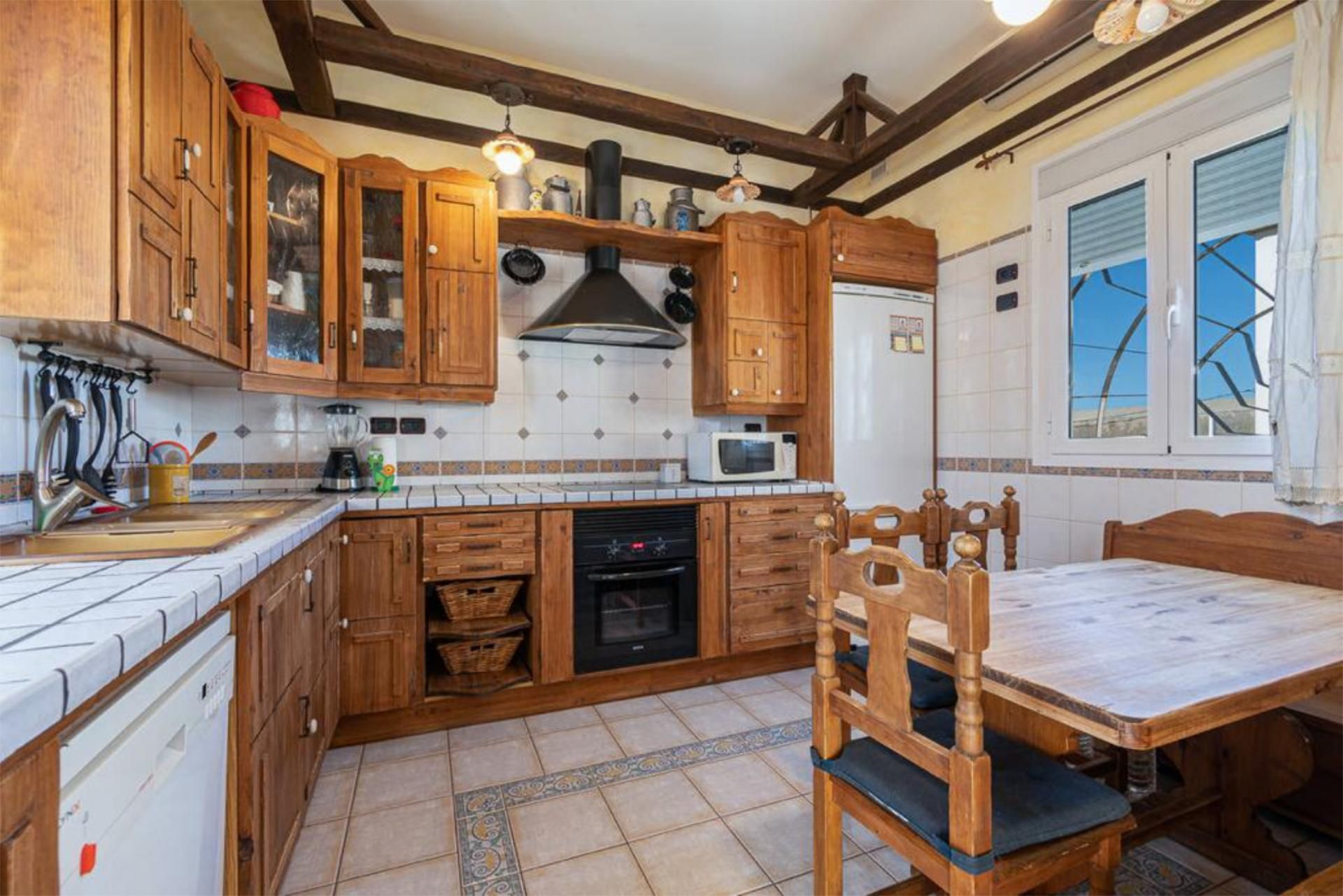 Kitchen of House or chalet for sale in Arona  with Air Conditioner
