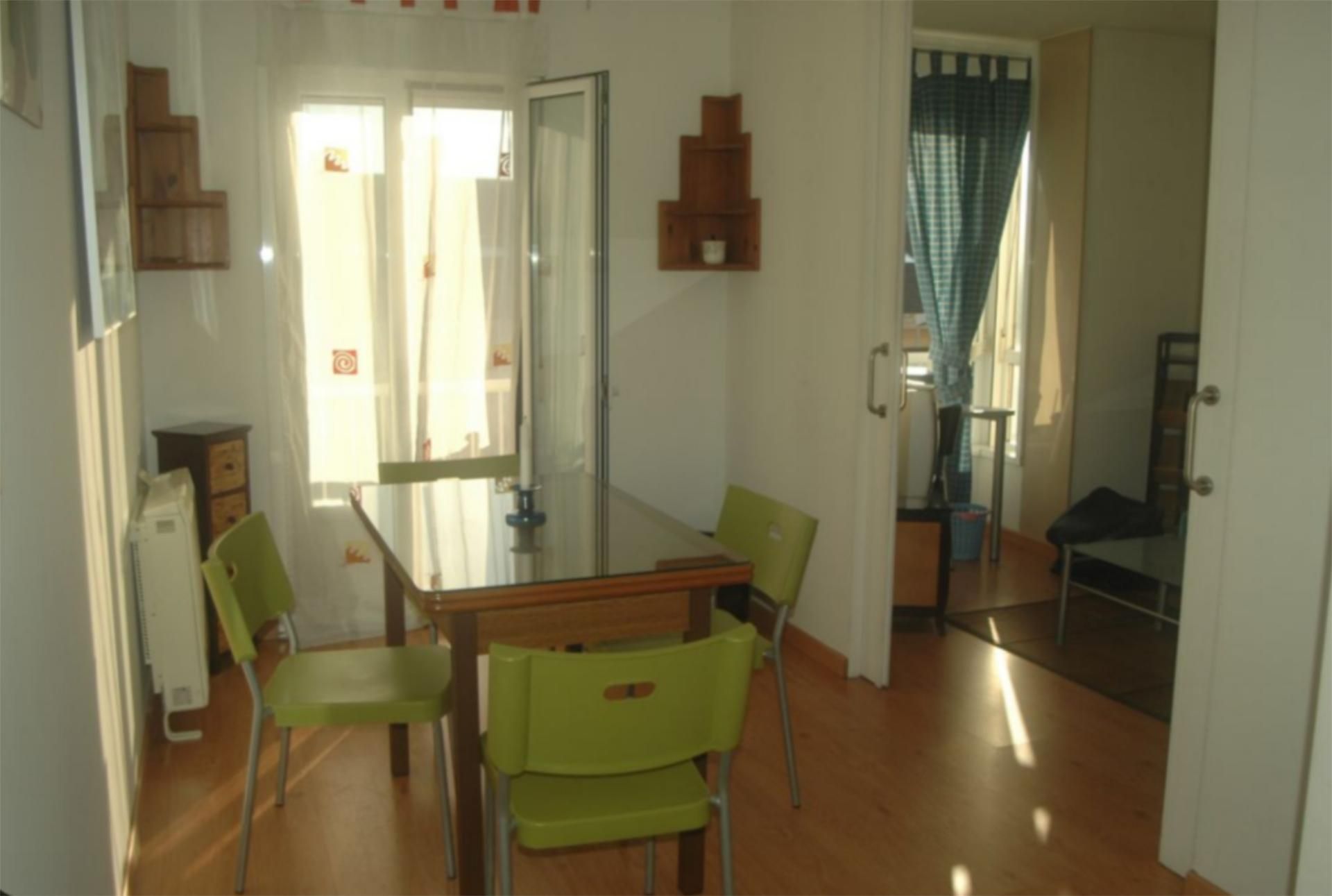 Dining room of Apartment to rent in Santiago de Compostela   with Balcony