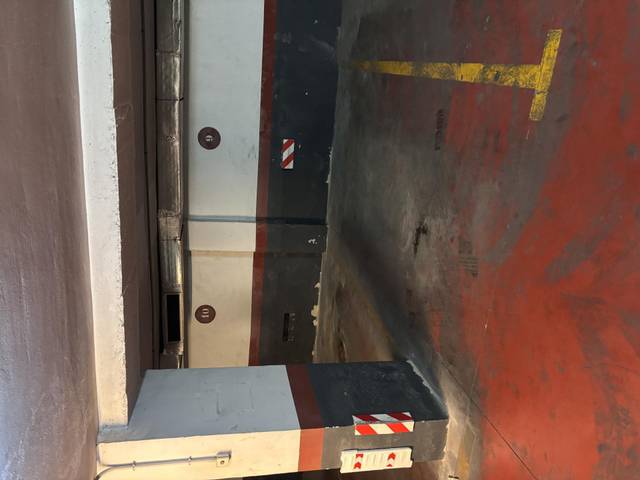 Garaje en Venta en Calle San Fernando, 46 en Barrio del Centro