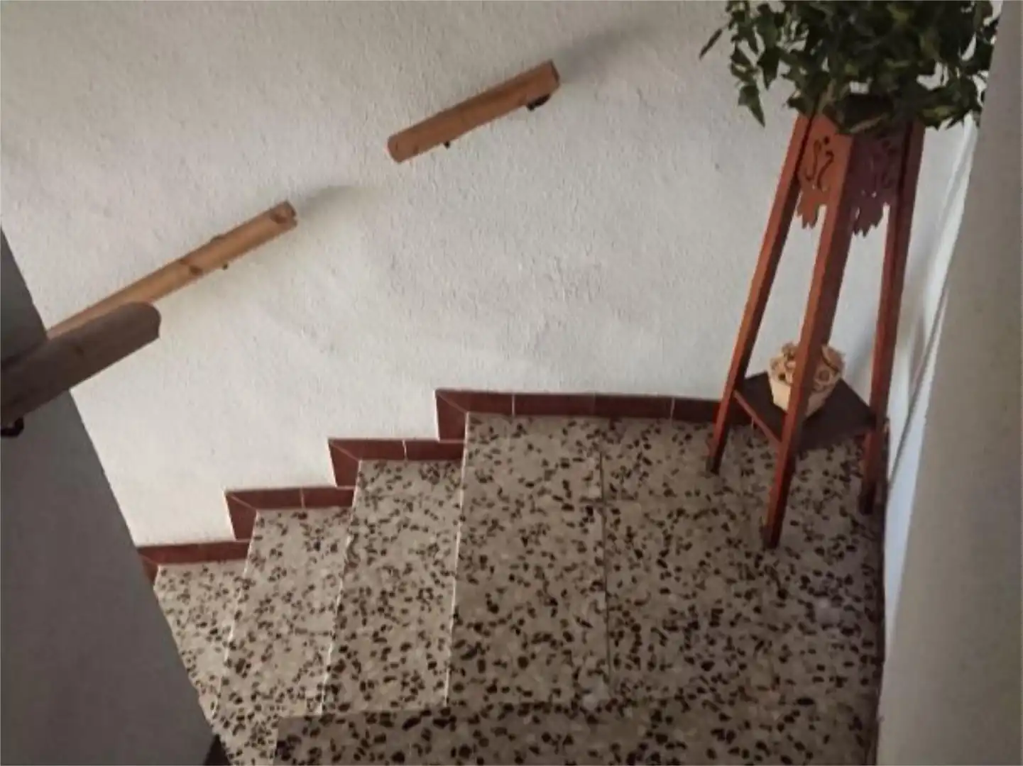 Casa adosada en venta en Calle la Paz, 25, Oliete Casa adosada en venta en Oliete con Terraza y Amueblado