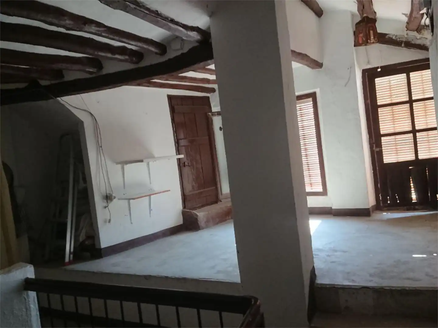 Casa adosada en venta en Calle la Paz, 25, Oliete Casa adosada en venta en Oliete con Terraza y Amueblado