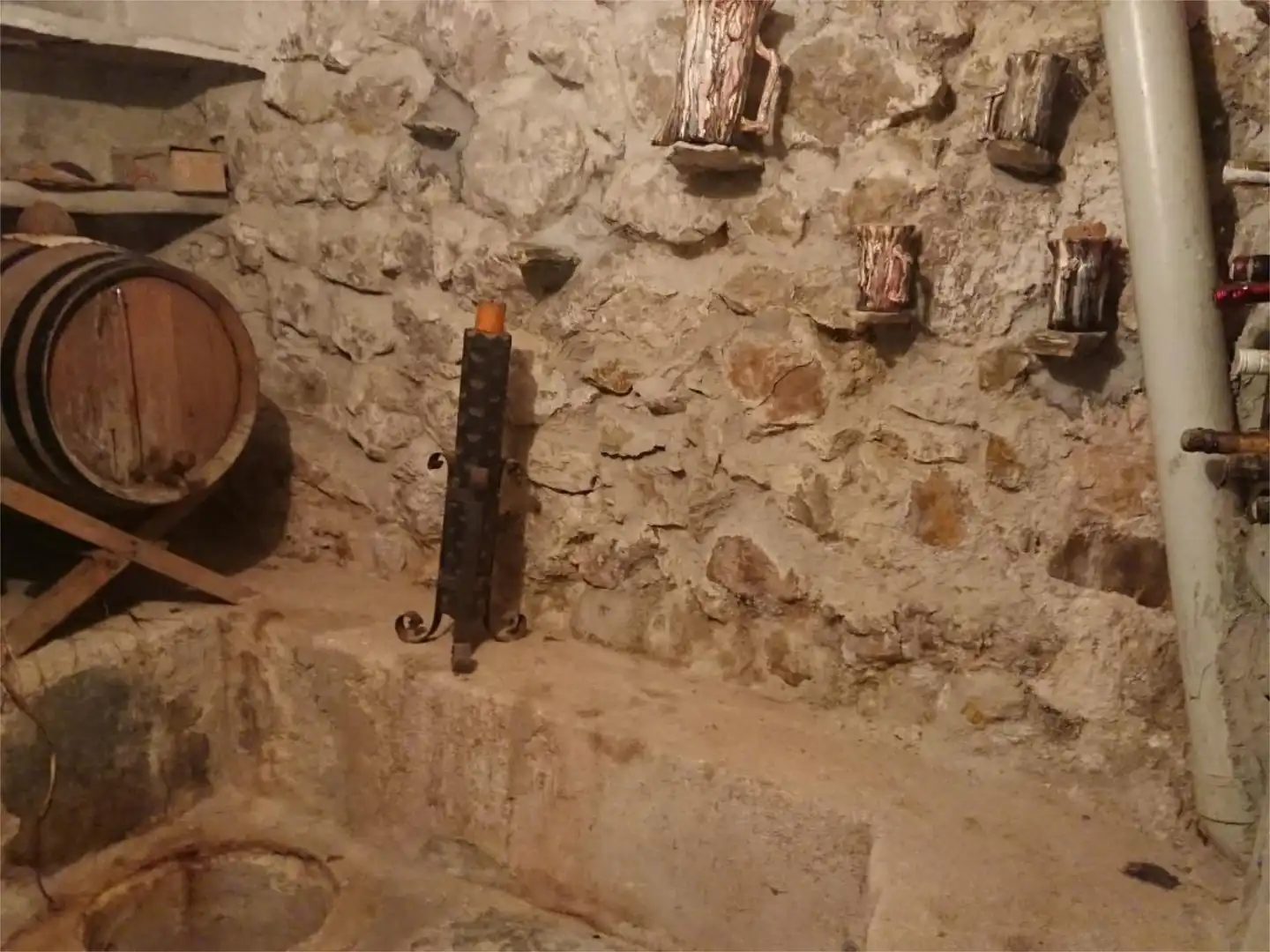 Casa adosada en venta en Calle la Paz, 25, Oliete Casa adosada en venta en Oliete con Terraza y Amueblado