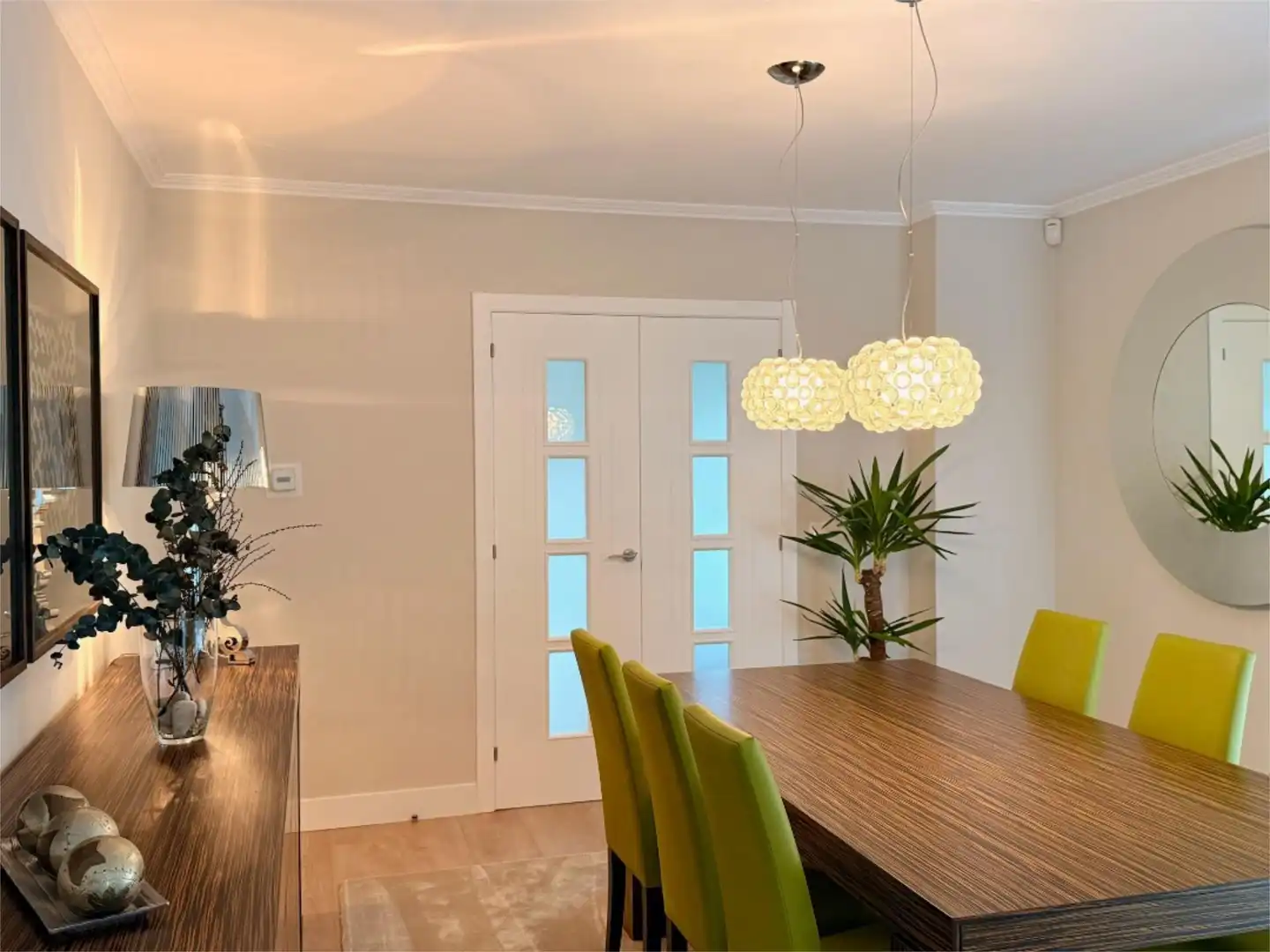 Casa o chalet en venta en Parroquias de Santiago Comedor de Casa o chalet en venta en Santiago de Compostela con Terraza y Piscina
