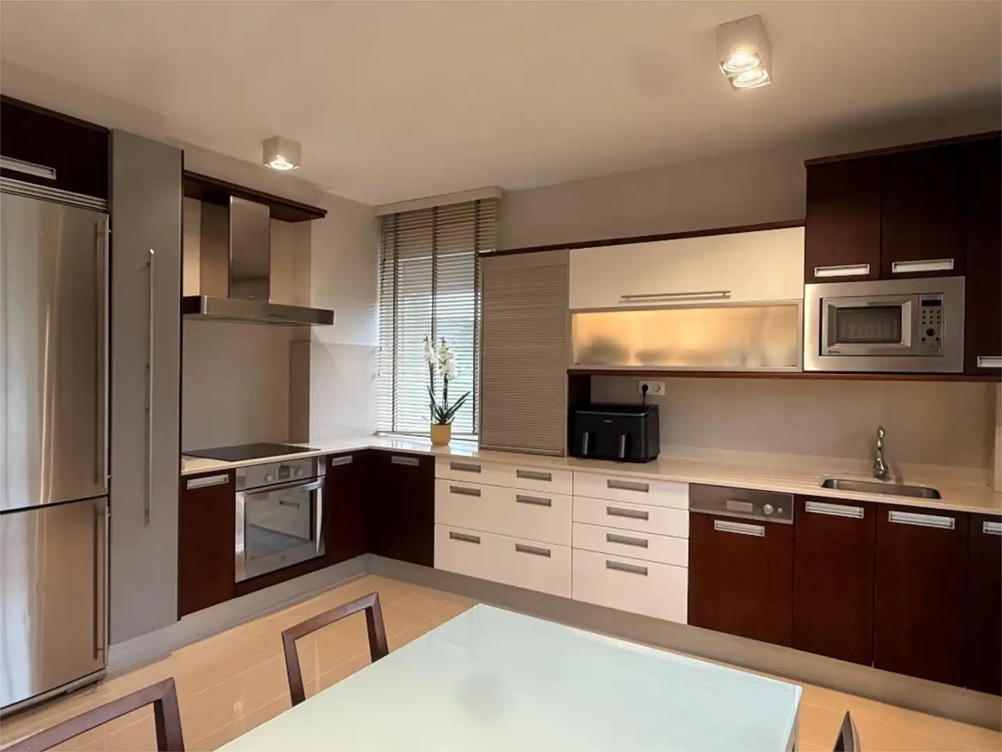 Casa o chalet en venta en Parroquias de Santiago Cocina de Casa o chalet en venta en Santiago de Compostela con Terraza y Piscina