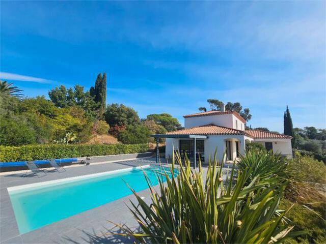 Casa-chalet en Venta en La Jonquera