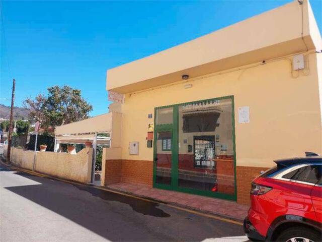 Local comercial en Alquiler en Arona pueblo