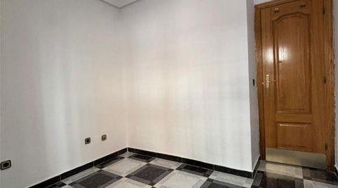 Foto 4 de Piso en venta en Paseo de la Estación, 1, Estación - Parque O'Donnell, Alcalá de Henares