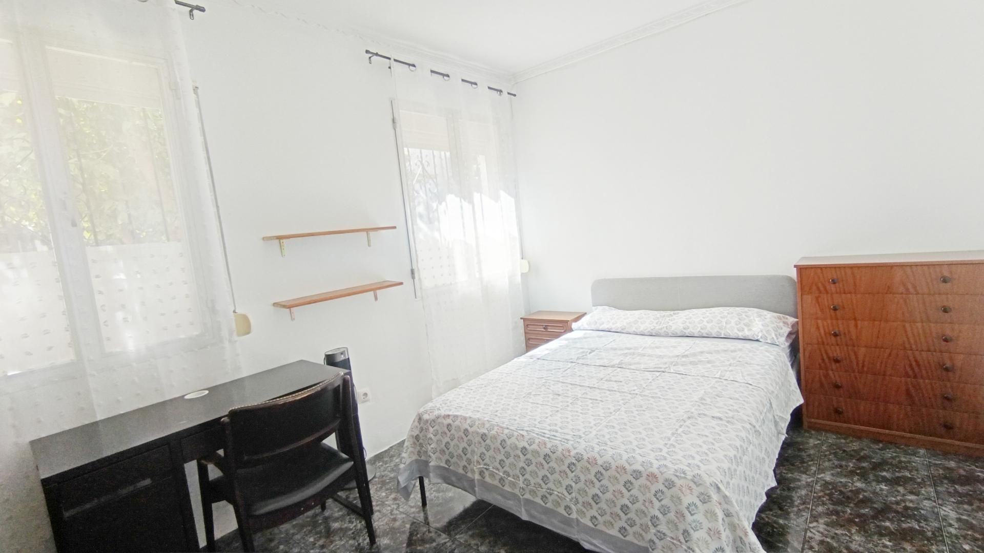 Bedroom of Flat to share in Málaga Capital  with Furnished, Oven and Washing machine