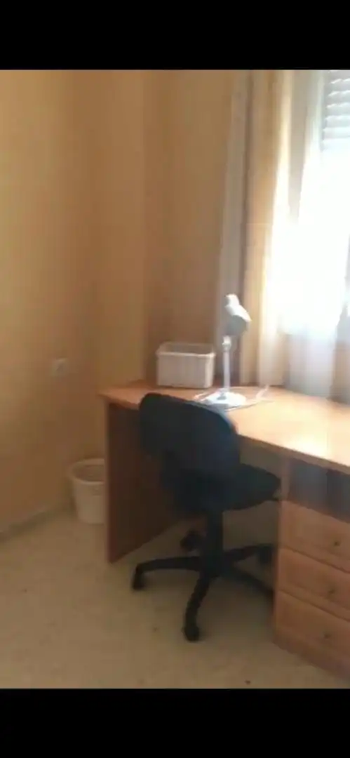 Habitación de Piso para compartir en Málaga Capital con Jardín privado, Terraza y Piscina