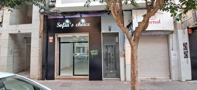 Local comercial en Alquiler en Carrer Arquitecto Guardiola, 5 en Benalúa