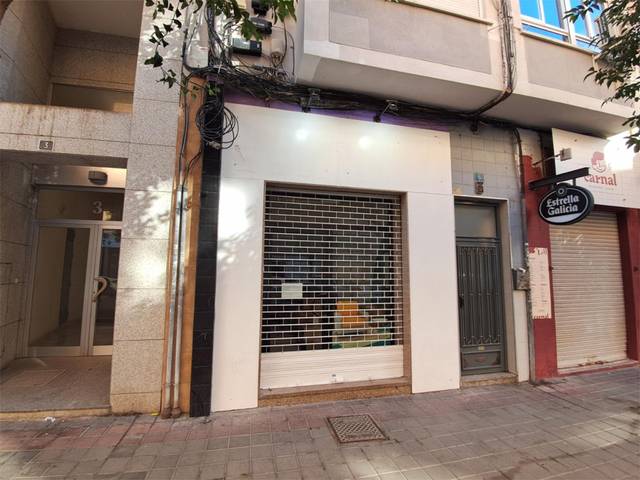 Local comercial en Alquiler en Carrer Arquitecto Guardiola, 5 en Benalúa