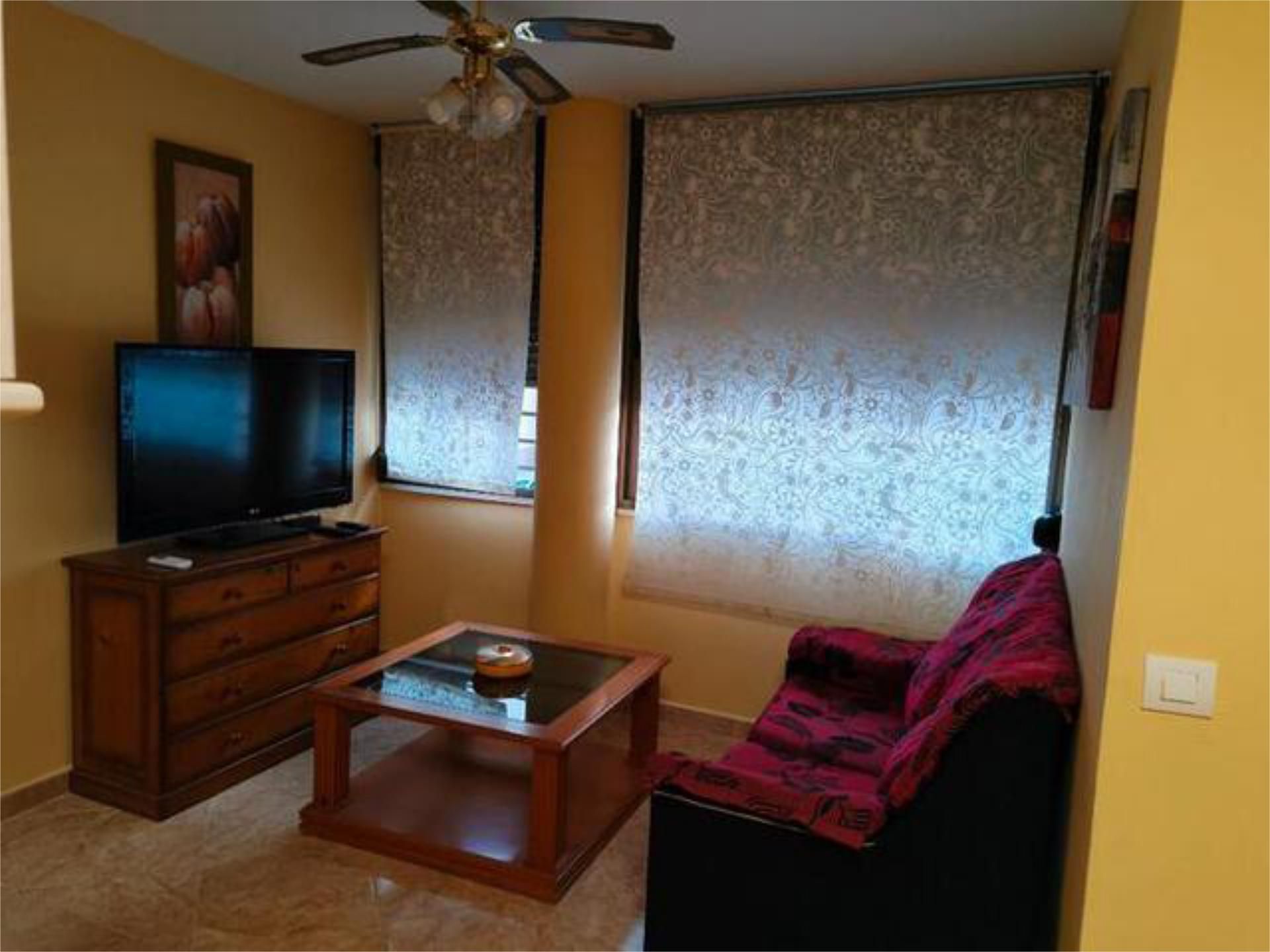 Living room of Apartment to rent in Alhaurín de la Torre  with Terrace, Swimming Pool and Furnished