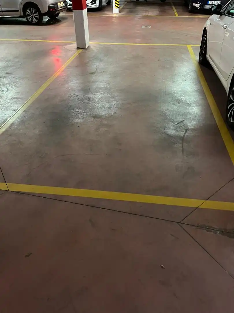 Parking of Garage for rent in Alcalá de Henares