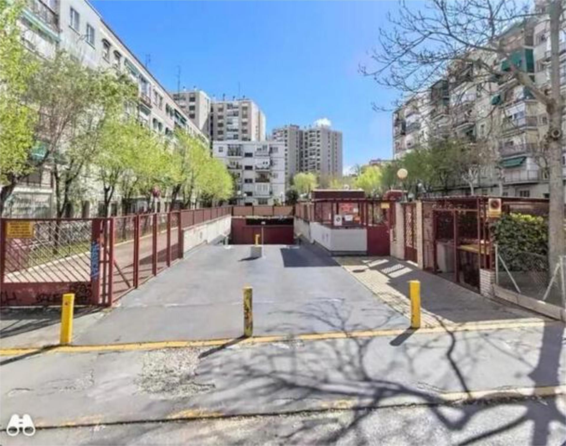 Exterior view of Garage to rent in  Madrid Capital