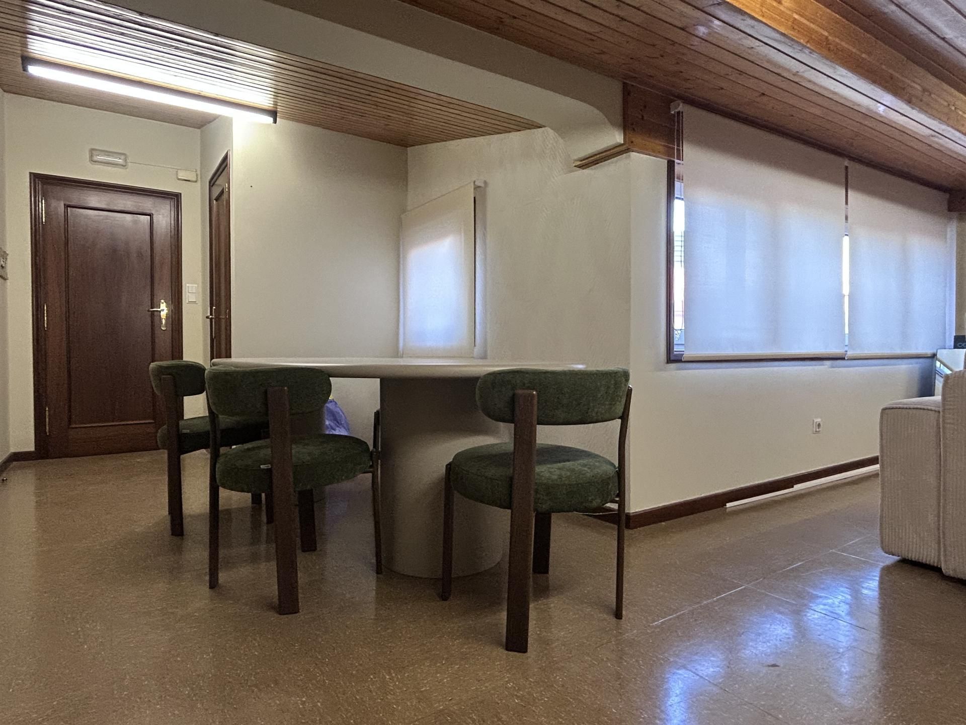 Comedor de Oficina de alquiler en Pontevedra Capital 