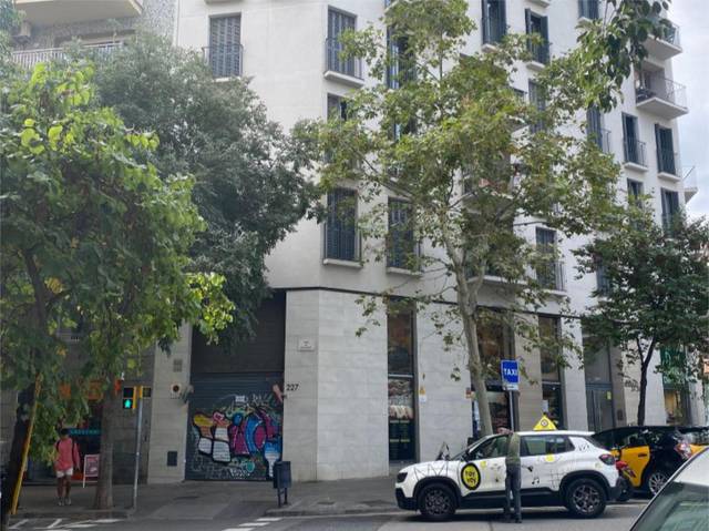 Garaje en Alquiler en Carrer del Rosselló, 24 en La Nova Esquerra de l'Eixample