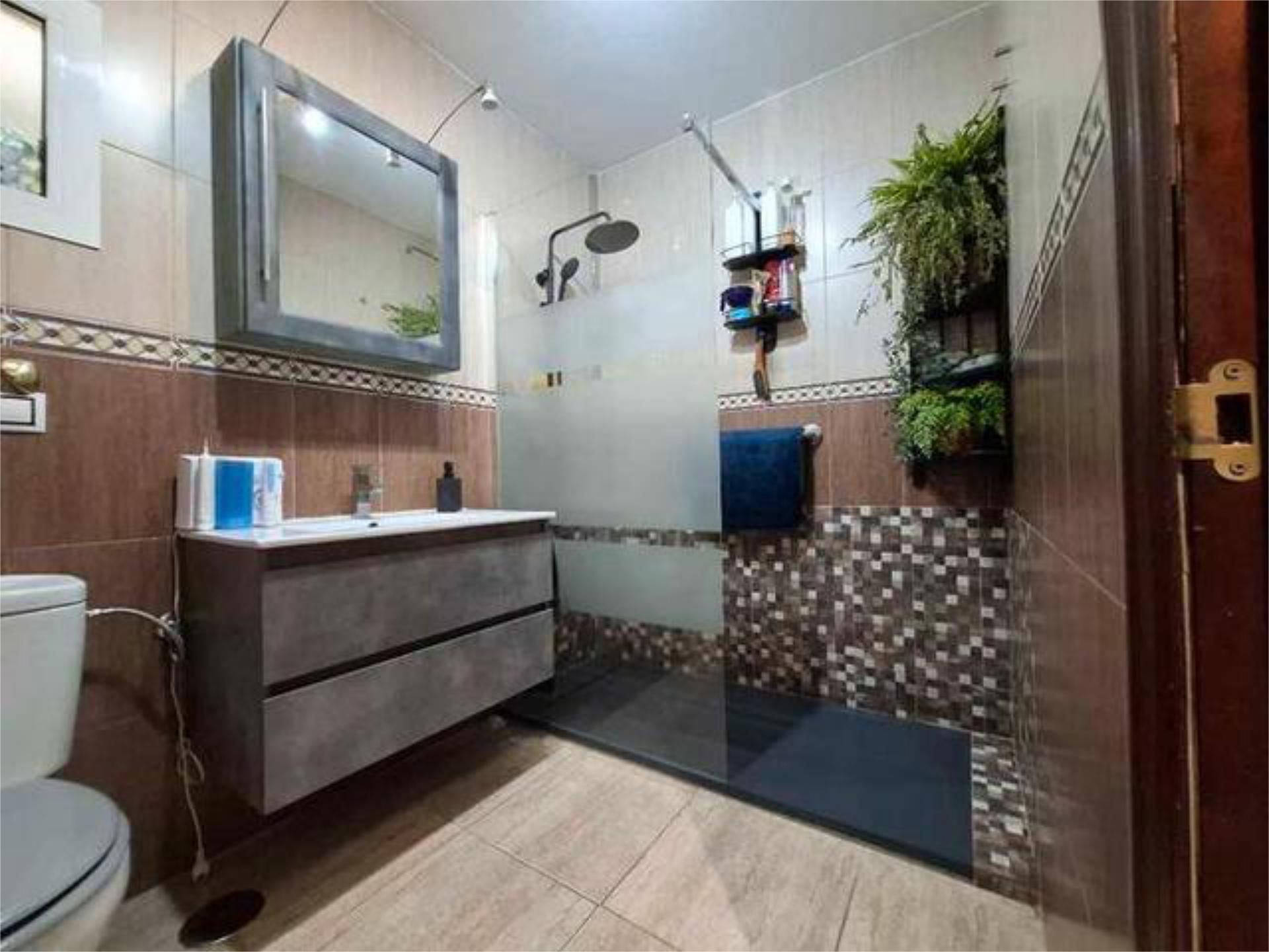 Bathroom of Single-family semi-detached for sale in Puerto del Rosario  with Terrace
