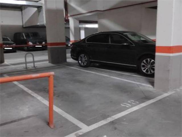 Garaje en Venta en Calle de Miguel de Cervantes, 19 en Norte