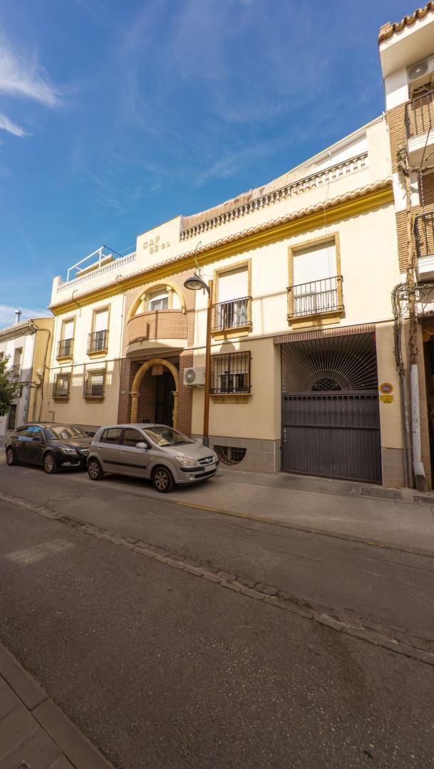 Exterior view of Flat for sale in Peligros  with Air Conditioner and Terrace
