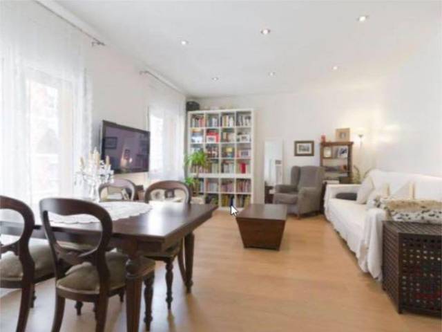 Piso en Venta en Carrer de Bordeus, 23 en Barri de les Corts