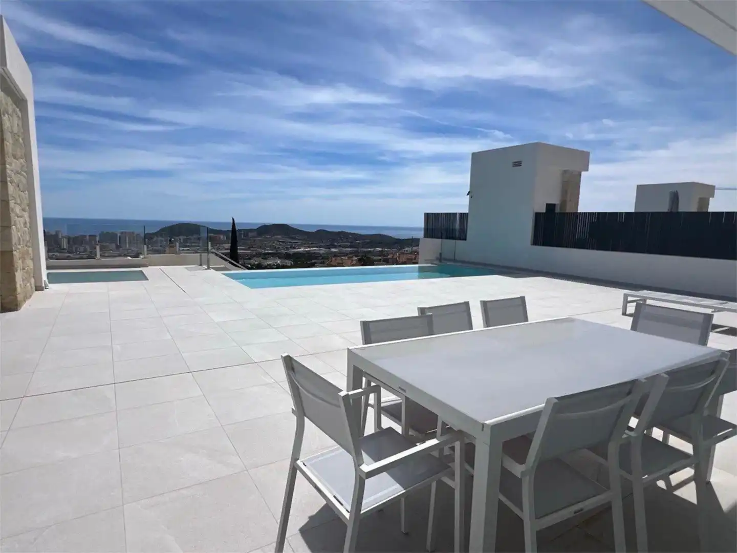 Houses for rent in Calle de Viena, 68, Rincón de Loix Terrace of Houses for rent in Benidorm with Air Conditioner, Terrace and Swimming Pool