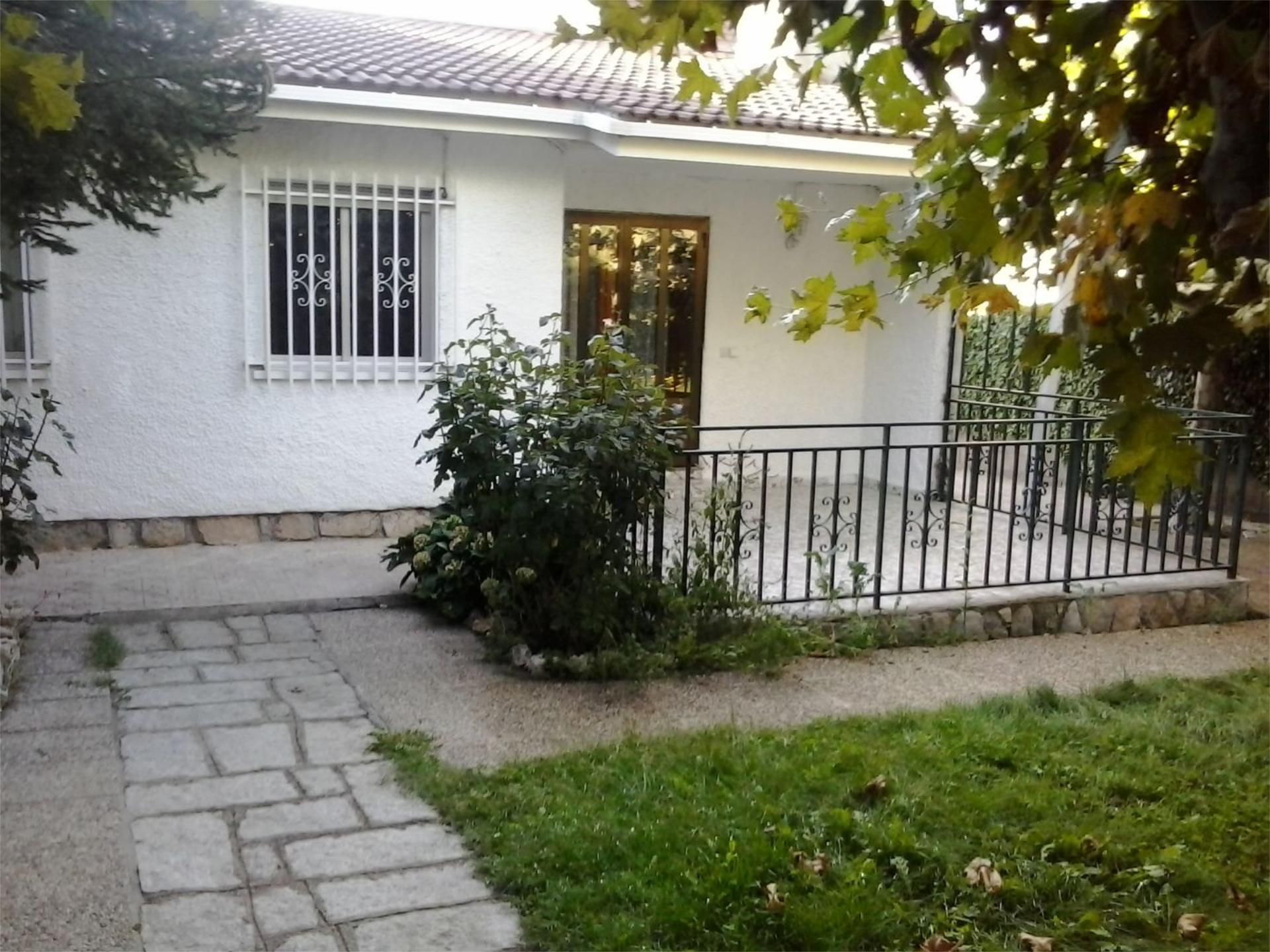 Garden of Single-family semi-detached to rent in Soto del Real  with Heating and Private garden