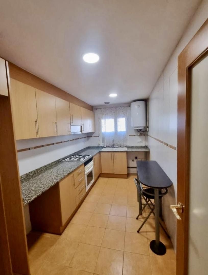 Kitchen of Single-family semi-detached for sale in Polinyà de Xúquer  with Air Conditioner