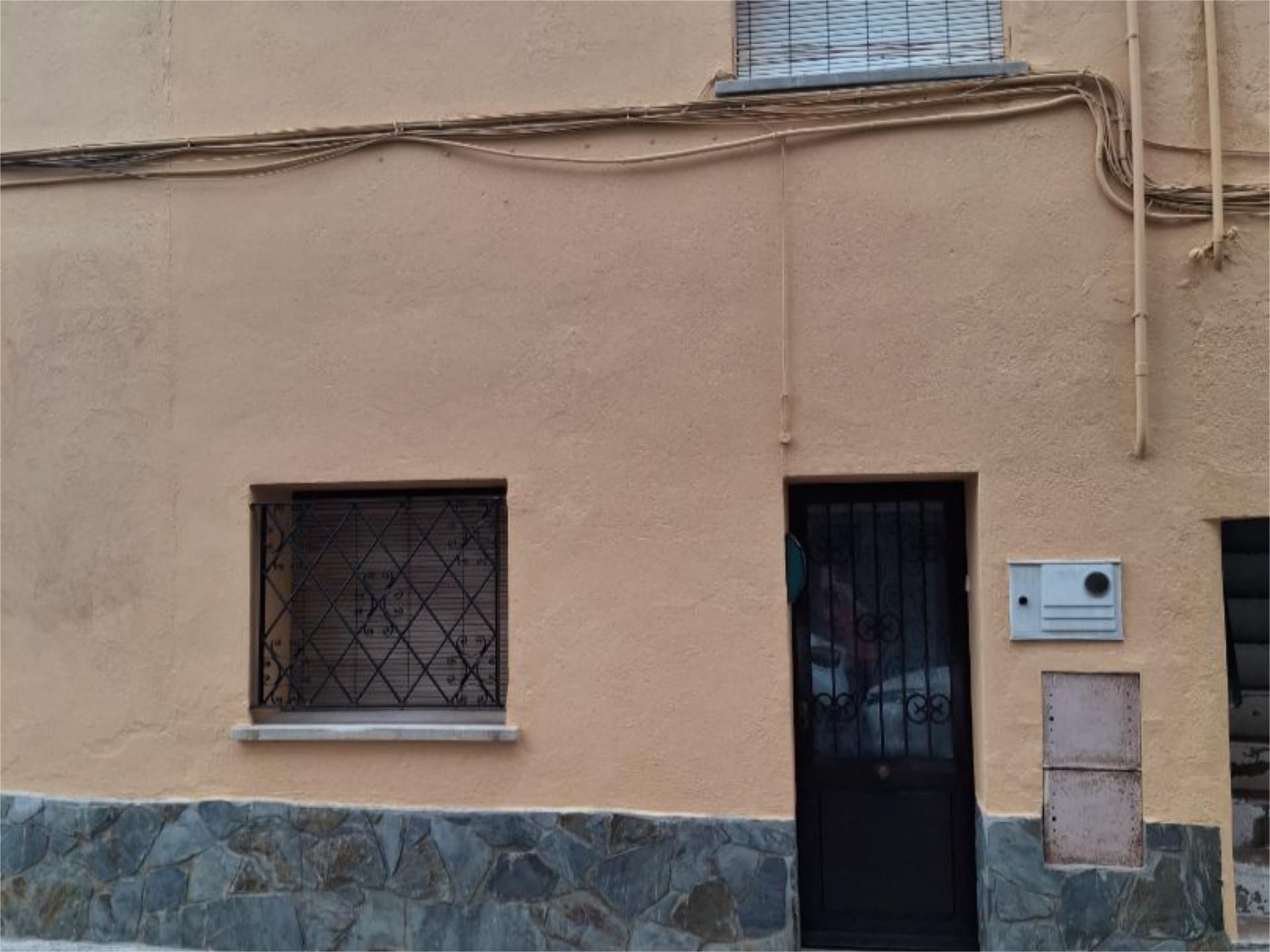 Exterior view of Flat to rent in Breda  with Air Conditioner, Parquet flooring and Storage room