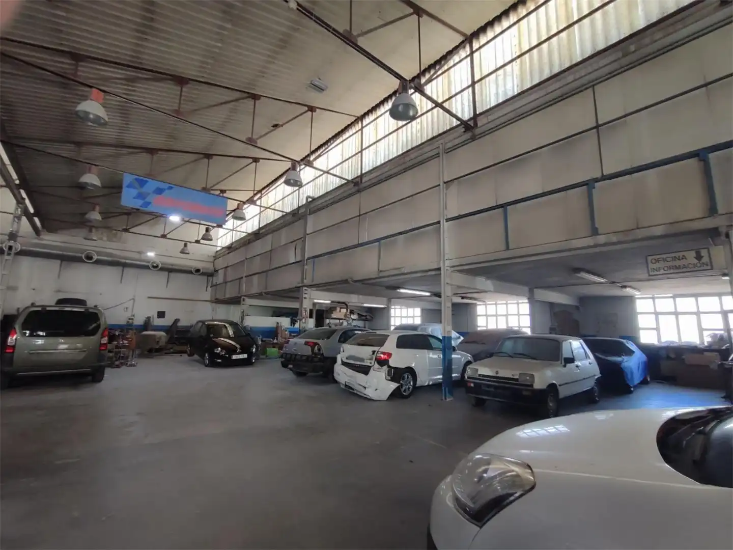 Industrial buildings for sale in Calle Peñalara, 16, El Cerro - Carretera de San Rafael