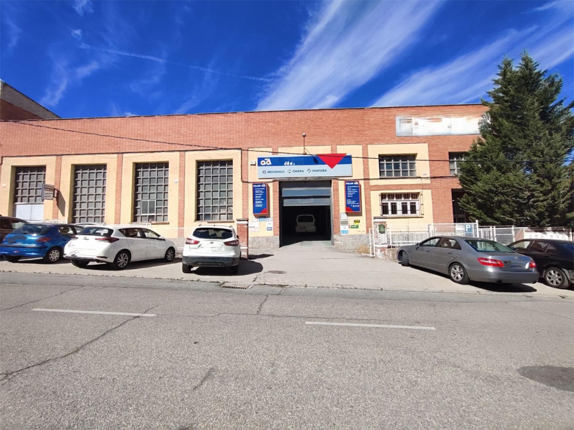 Industrial buildings for sale in Calle Peñalara, 16, El Cerro - Carretera de San Rafael