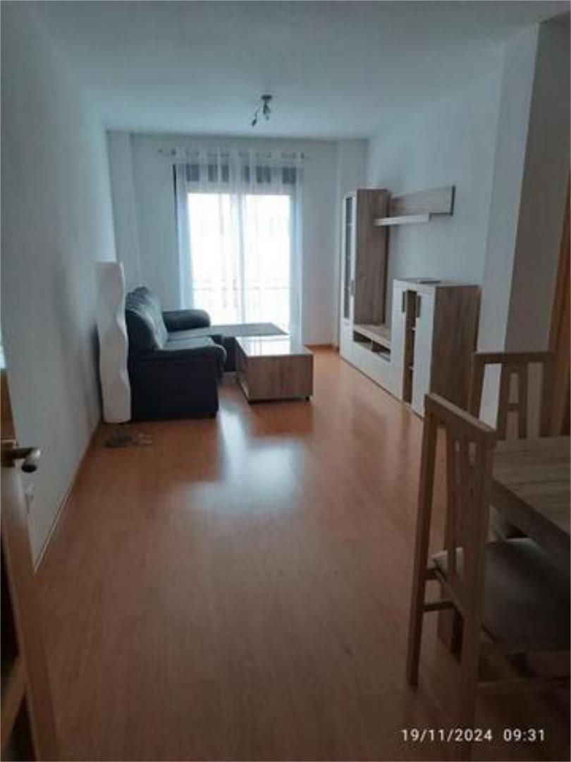 Living room of Flat to rent in Carrión de Calatrava  with Heating, Swimming Pool and Furnished