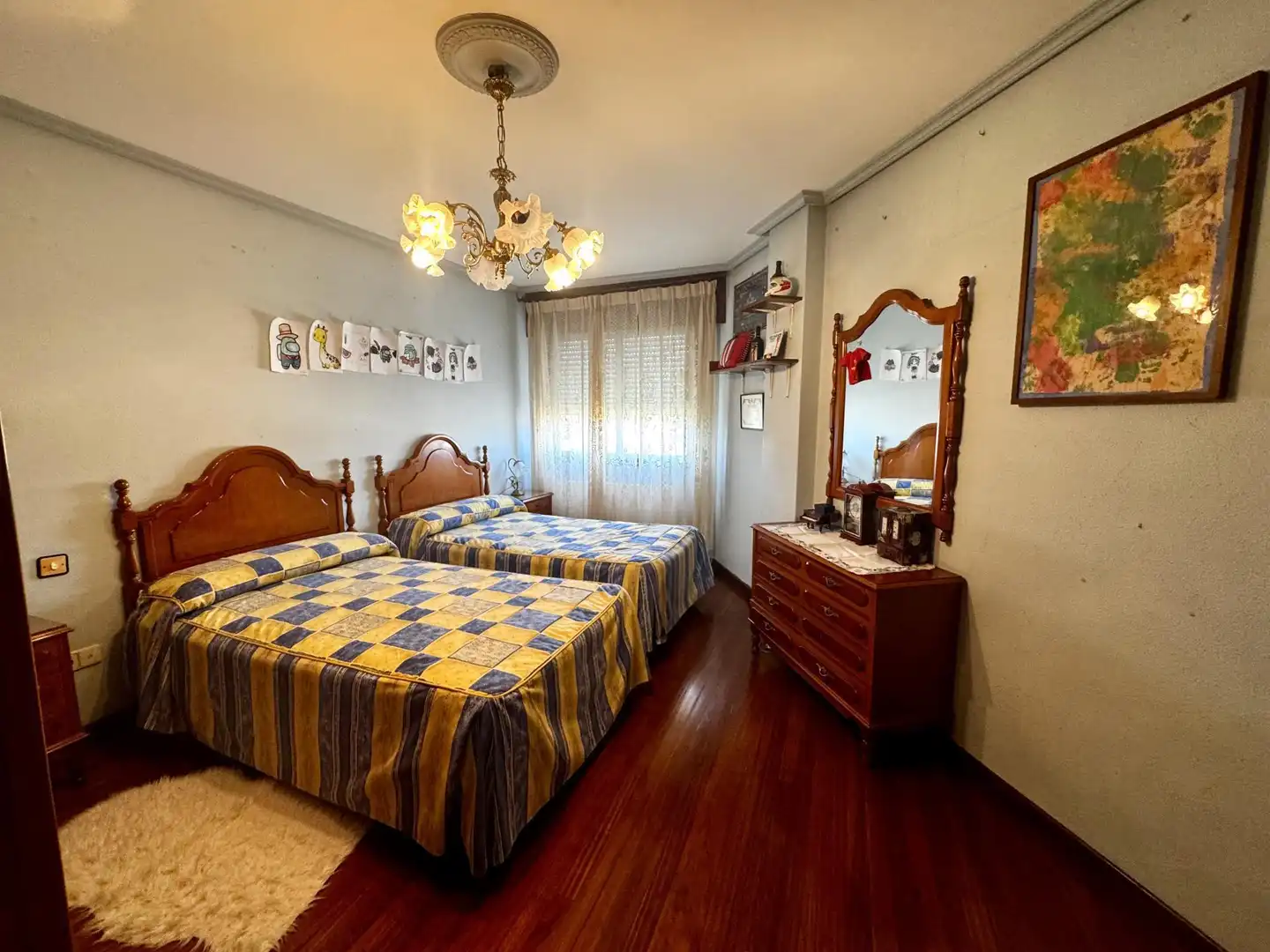 Habitación de Piso en venta en Betanzos con Calefacción, Parquet y Terraza