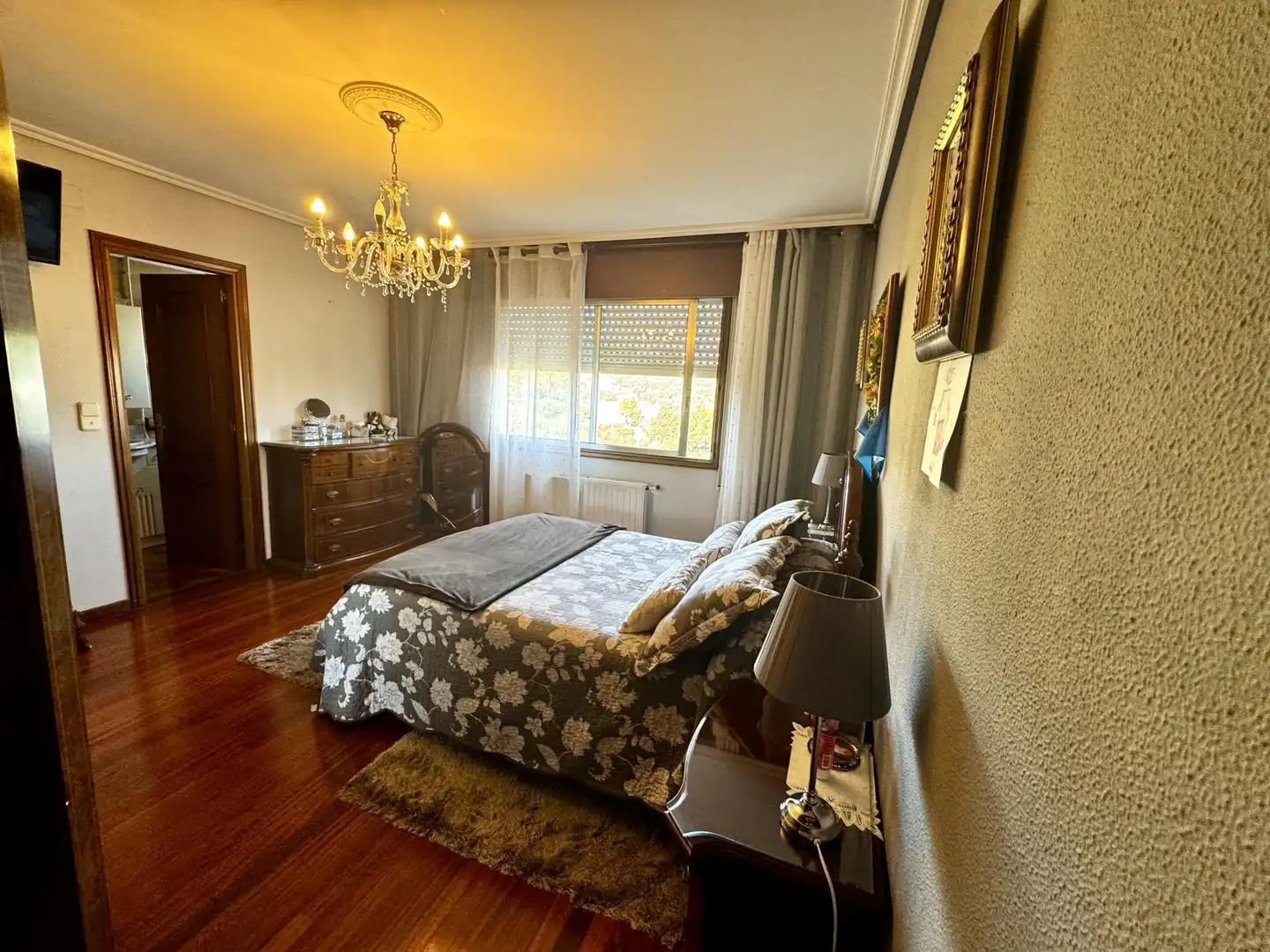 Habitación de Piso en venta en Betanzos con Calefacción, Parquet y Terraza
